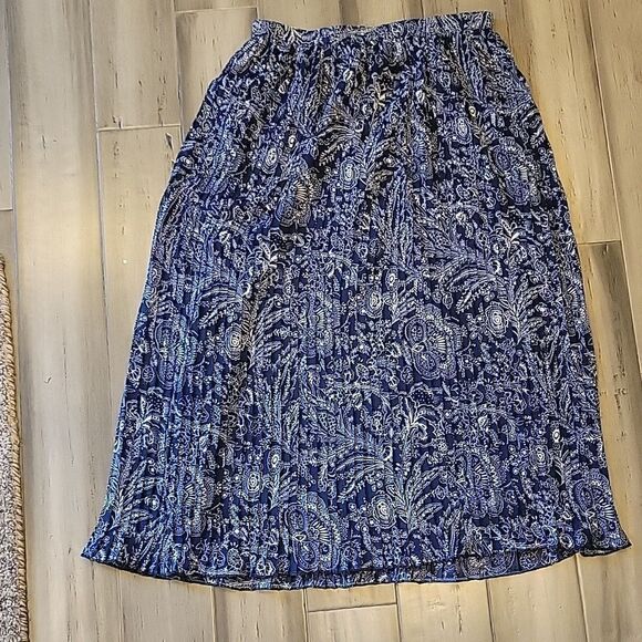 Cathy Daniels Pleated skirt, L - Picture 6 of 7